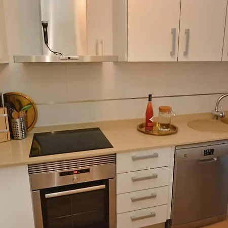 Luxury Beachfront Penthouse By Nras Apartament