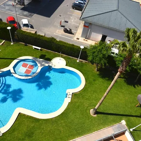 Luxury Beachfront Penthouse By Nras Apartament