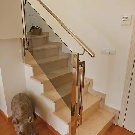 アパート Luxury Beachfront Penthouse By Nras エル・カンページョ